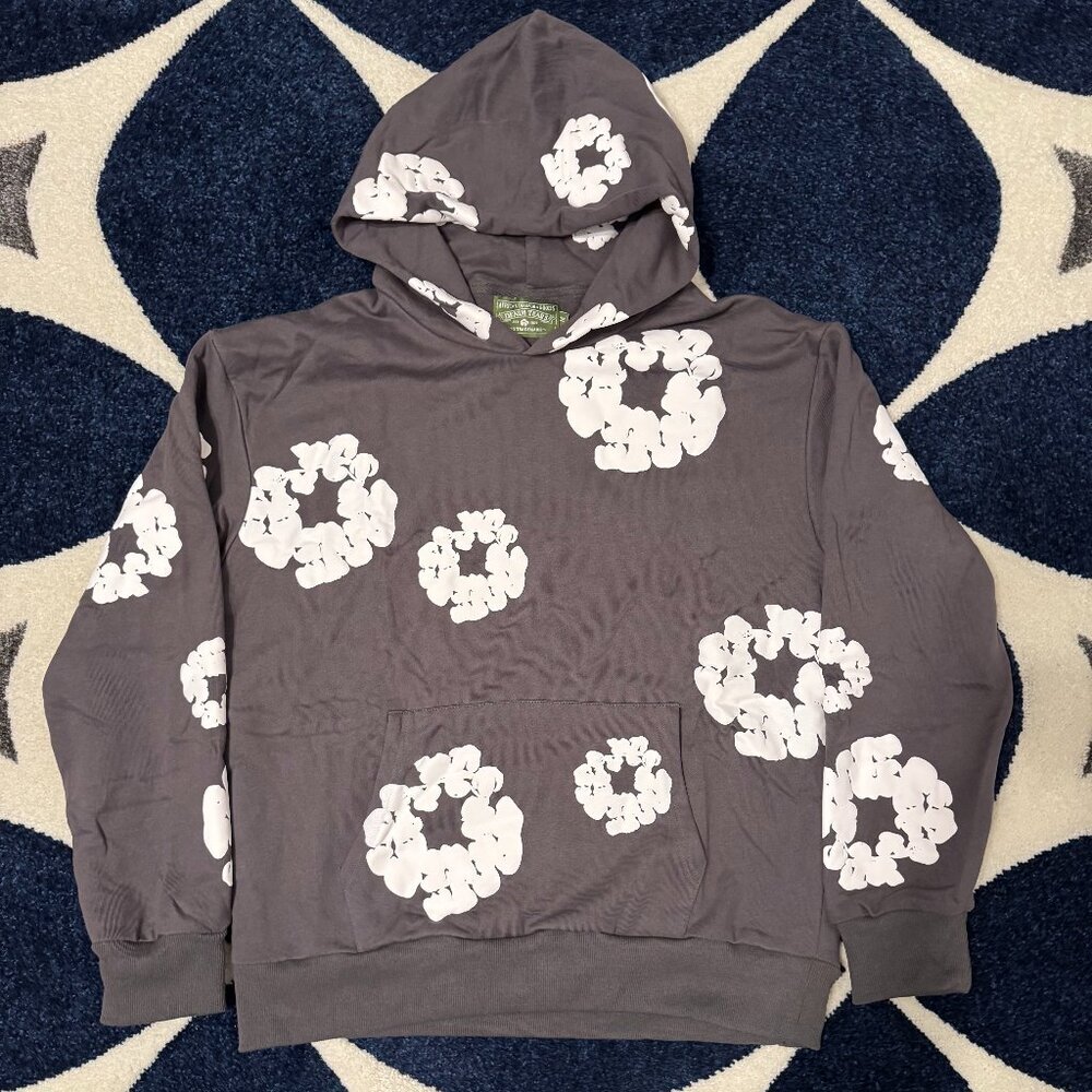 Denim Tears The Cotton Wreath Gray Pullover Hoodie Men’s Size Small or Medium